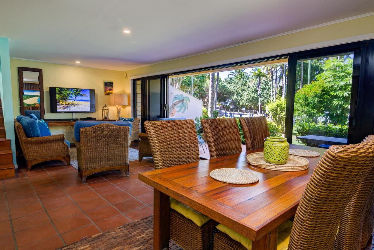 Number 2 On The Beach | Beautiful Beachfront Villa Port Douglas Exterior foto